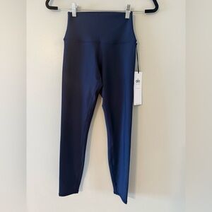 Alo Airlift Legging in Navy XS NWT